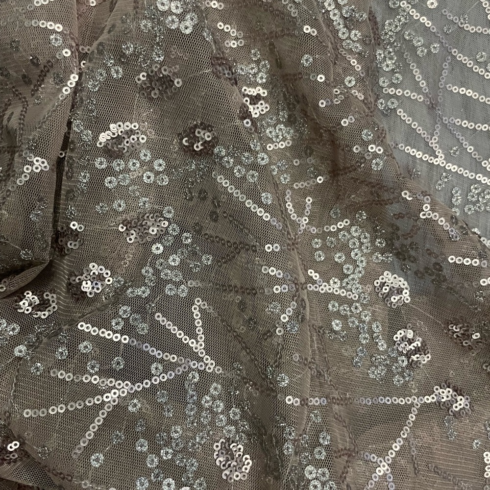 Sequin and brown material - Picture 2 of 6